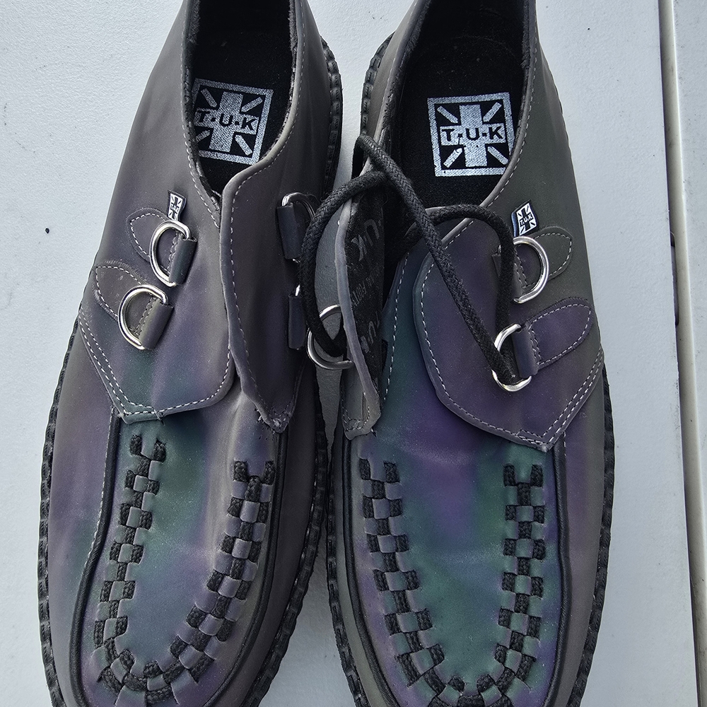 T.U.K Men's Black and Purple Creepers
